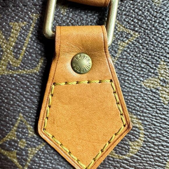 Louis Vuitton Vintage Monogram Alma Bag - Picture 11 of 11